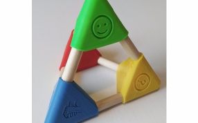 儿童三角玩具