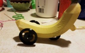 香蕉汽车模型