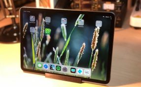 iPad Pro 2018支架